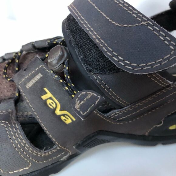 Teva NWOT Men's close toe sandal (9) - Picture 6 of 13